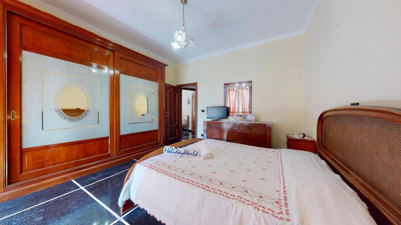 House Antica Romana By World