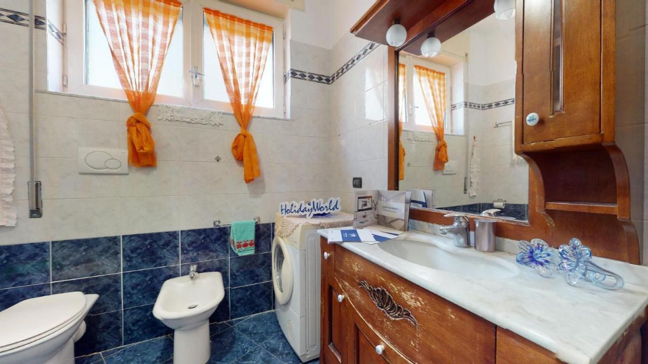 House Antica Romana By World